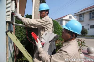 排查消缺保障仲夏高峰負(fù)荷期間電網(wǎng)安全穩(wěn)定，用戶清涼度夏
