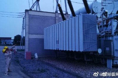 泰州供電公司開展220千伏、110千伏變電站精確測溫、特巡和夜巡