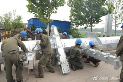 10千伏通達(dá)線富強(qiáng)支線新建9號(hào)轉(zhuǎn)角鐵塔線路，助力地方經(jīng)濟(jì)發(fā)展
