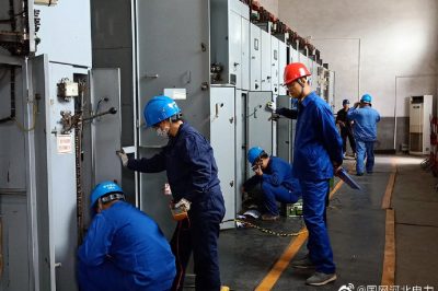 黃驊韓村開關柜進行拆除改造工作