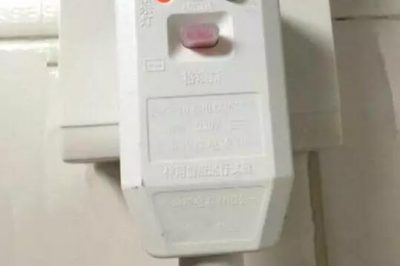 電熱水器是一直開著省電還是用時再開省電？