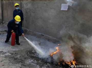 【起火了？莫慌！消防演練我們是認真的】為提高變電運維人員的消防安全意識