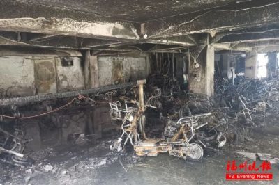 突發(fā)！100多輛電動車被燒毀！