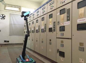 麗水市蓮都區(qū)供電公司?配電自動(dòng)化巡檢機(jī)器人正式服役
