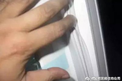 冰箱門(mén)膽清洗要“溫柔”