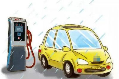 狂風(fēng)暴雨之下，電動(dòng)汽車能上路嗎？