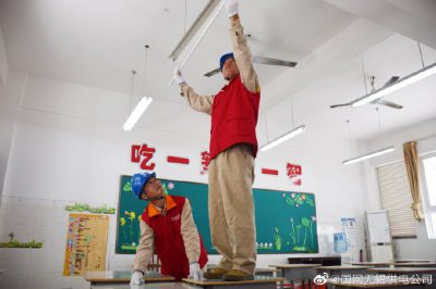走進長安街道貝爾樂幼兒園開展用電安全大檢查