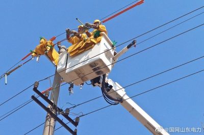 帶電安裝隔離開(kāi)關(guān) 保證學(xué)校可靠用電