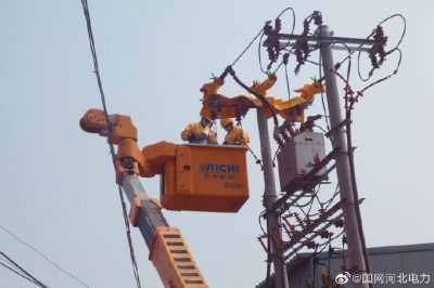 景鎮(zhèn)線(xiàn)5615路分支進(jìn)行帶點(diǎn)作業(yè)安裝PK擔(dān)