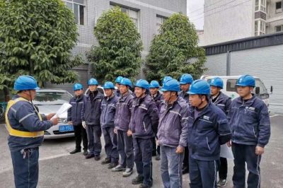對(duì)轄區(qū)年終節(jié)氣用電負(fù)荷增多的情況開(kāi)展特殊巡視